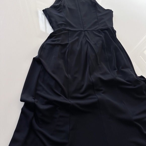 Cinq à Sept Lezlie Midi Dress in Navy - Picture 15 of 15